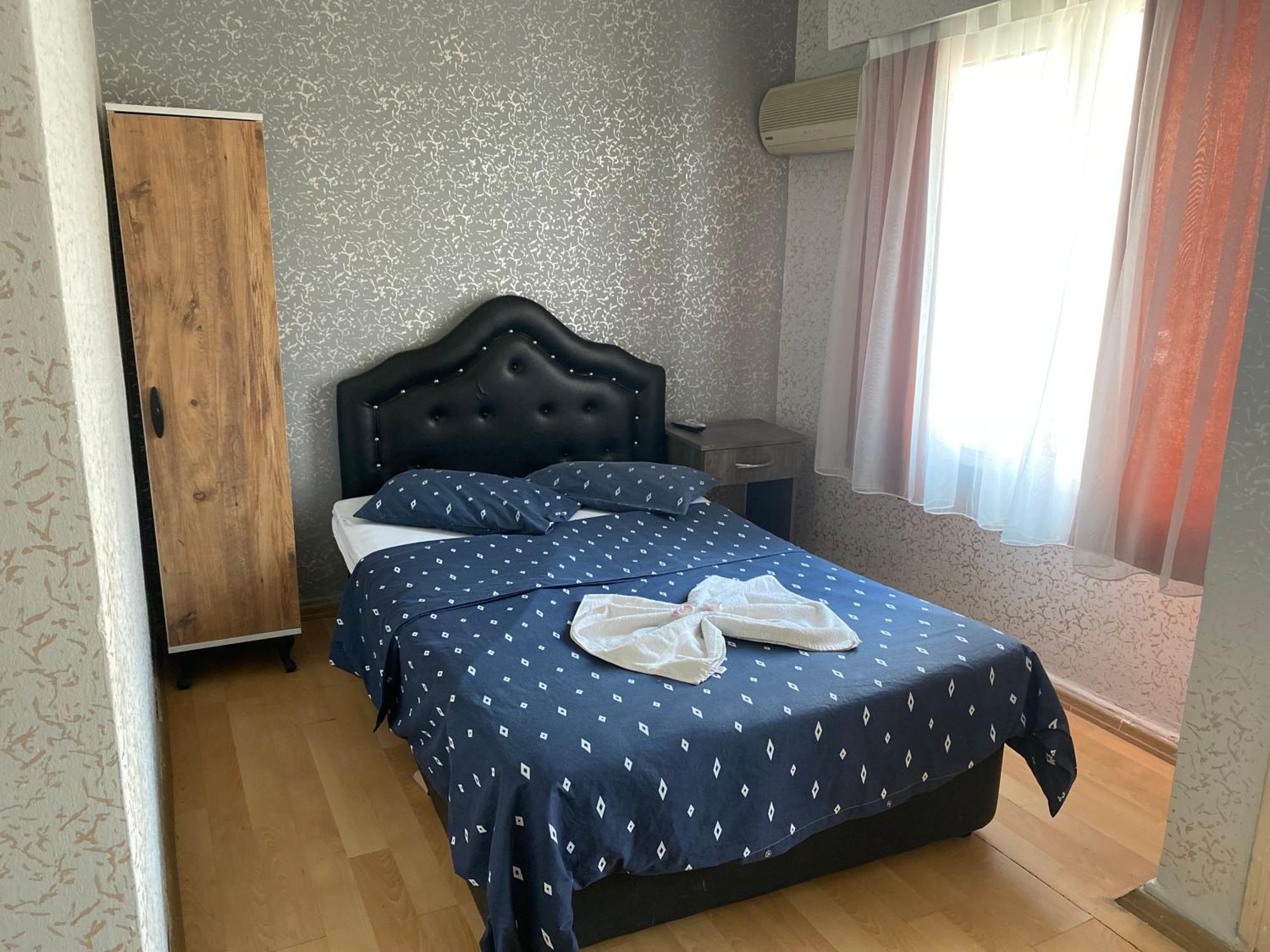 Hotel Gar Izmir Bagian luar foto